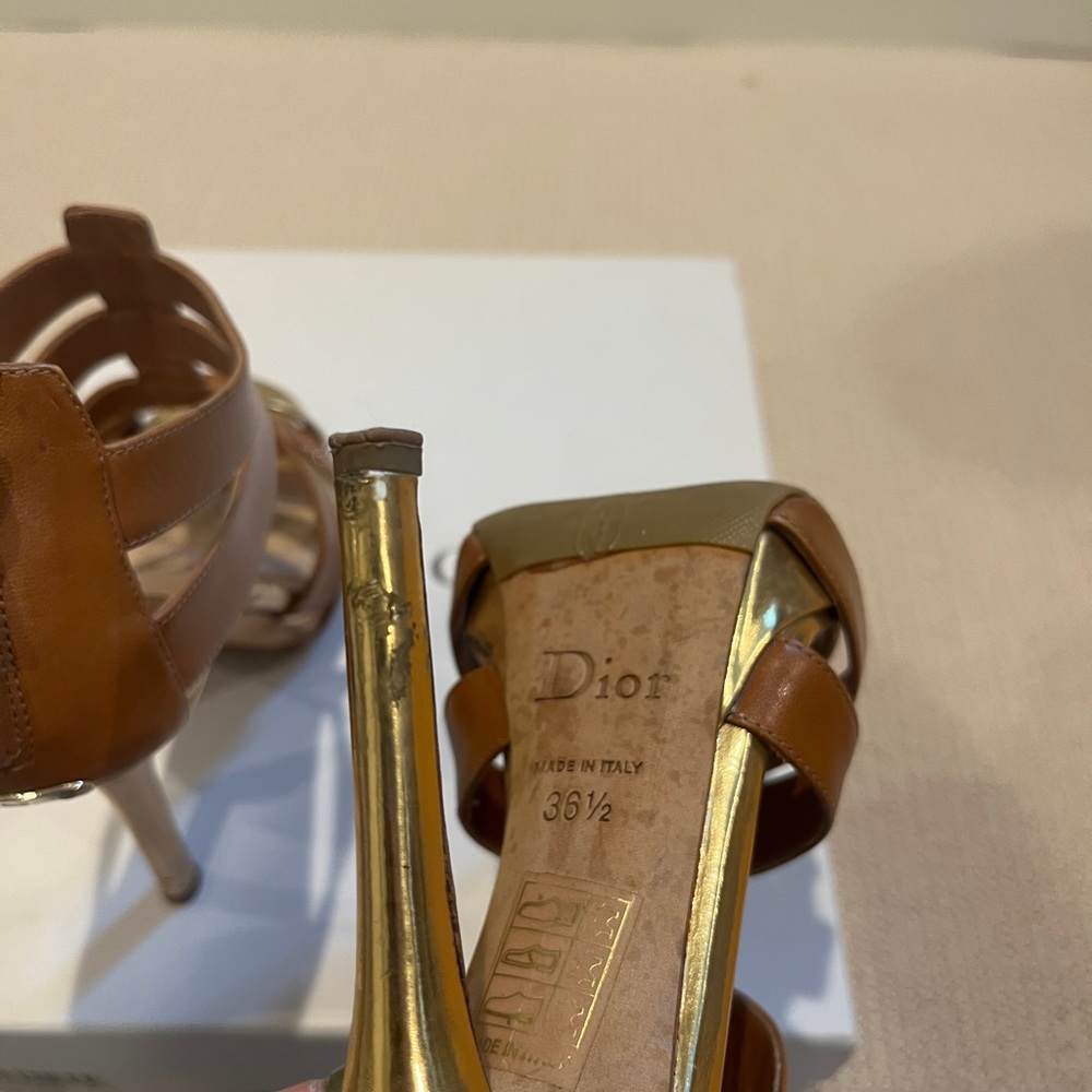 Dior Strappy Sandal. Cognac. Original Box - Picture 10 of 13